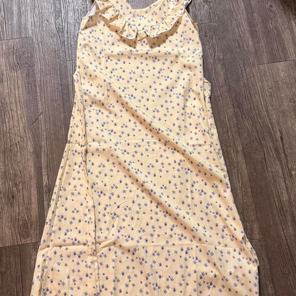Unbranded Women's Yellow and Cream Dress
